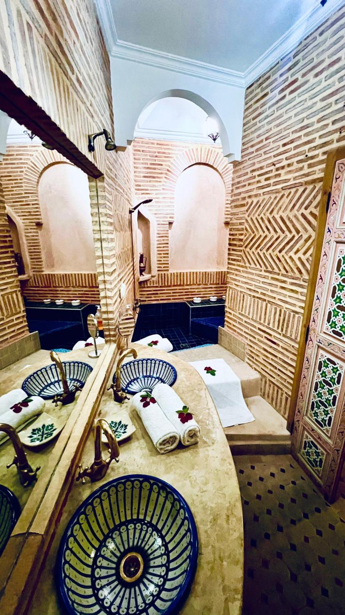 Alida Riad