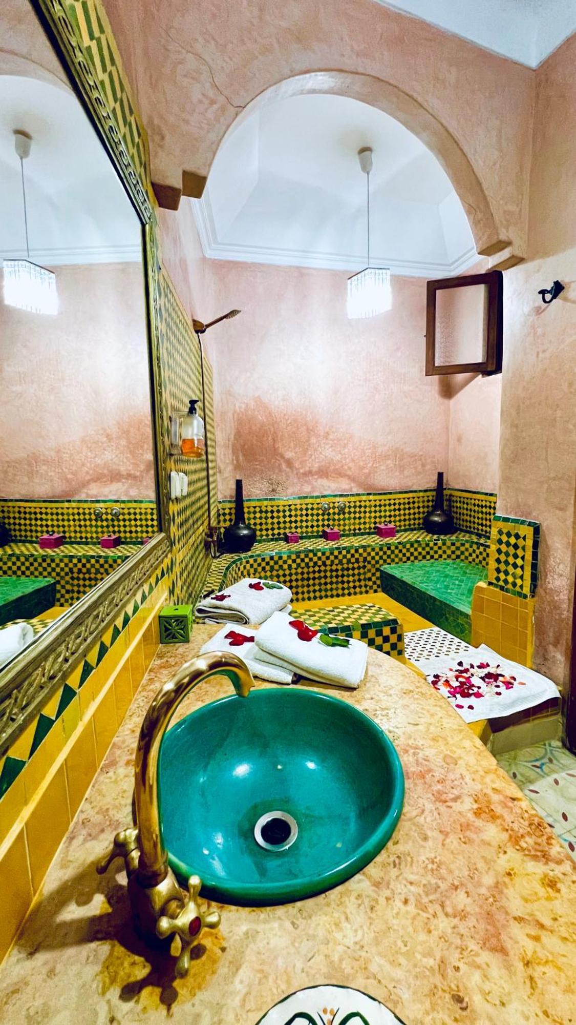 Riad Alida